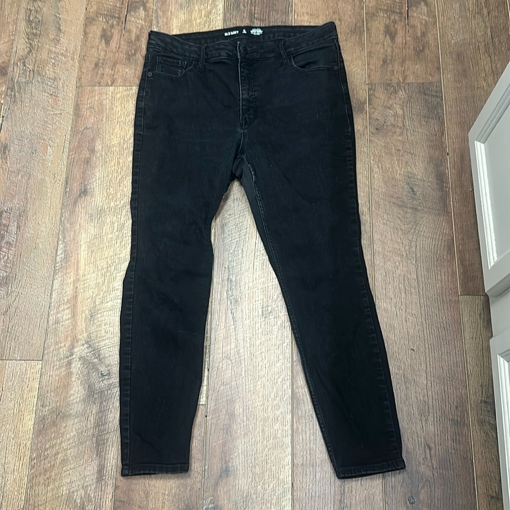 Old Navy High Rise Rockstar super skinny black jeans